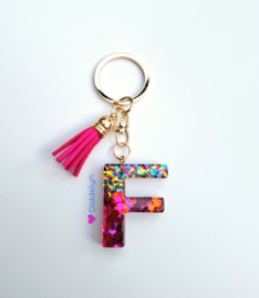 Letter F -  Multicolor Fuchsia ♡ roze kwastje