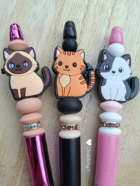 Roze pen -  Wit /grijze Poes