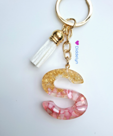 Letter S -  Stone Roze ♡ Wit kwastje