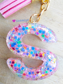 Letter S -  Multicolor sterretjes ♡ roze