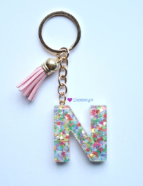 Letter N -  Multicolor vlindertjes ♡ roze
