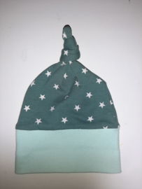 Mutsje ster met knoop