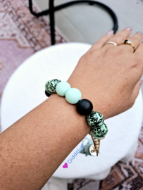 Sleutelhanger - Mint groen met zwart