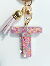 Letter T  -  Multicolor ster  ♡ lila kwastje