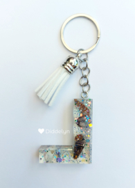 Letter L - Schelpen ♡ wit kwastje