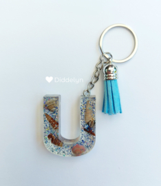 Letter U - Schelpen glitter ♡ licht blauw kwastje