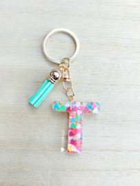 Letter T -  Multicolor hartjes ♡ mint kwastje