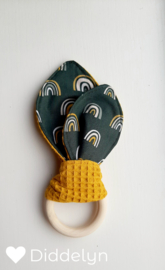 Bijtring knuffeldoek Green Rainbow & Oker