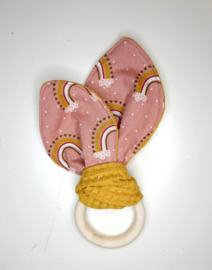 Bijtring knuffeldoek Pink Rainbow & Oker