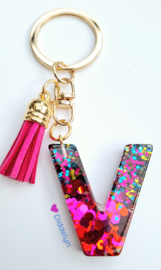 Letter V -  Multicolor Fuchsia ♡ roze kwastje