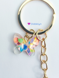 Letter B -  Multicolor hartjes ♡ vlinder