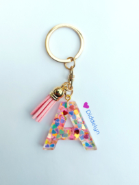 Letter A -  Multicolor hartjes ♡ roze kwastje