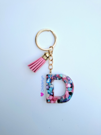 Letter D -  Multicolor Stone ♡ roze kwastje