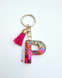 Letter P -  Multicolor Fuchsia ♡ roze kwastje