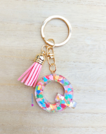 Letter Q -  Multicolor hartjes ♡ roze kwastje