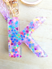 Letter K -  Multicolor sterretjes ♡ vlinder paars