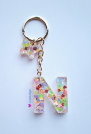 Letter N -  Multicolor hartjes ♡ hartjes vlinder