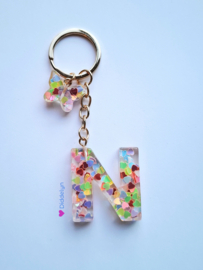 Letter N -  Multicolor hartjes ♡ hartjes vlinder