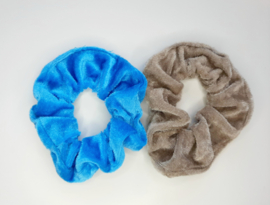 Set van 2 crunchies - aqua blauw & zand