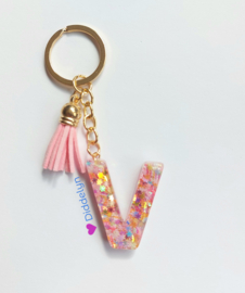 Letter V -  Multicolor ster ♡ roze kwastje