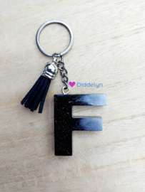 Letter F - Zwart met zilver ♡ zwart
