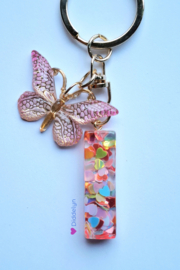 Letter I - Multicolor hartjes ♡ Vlinder