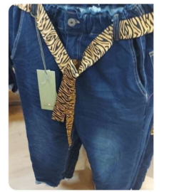 Superstretch jeans met knoopriem