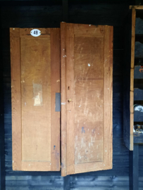 Houten wandkastje