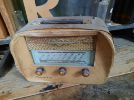 Oude radio
