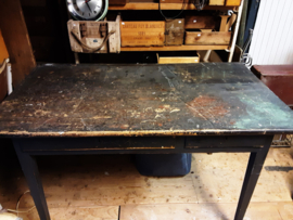 Oude houten tafel