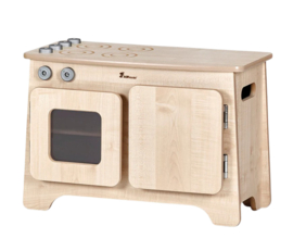 Keuken met oven en koelkast