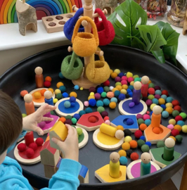 Vilten ballen  100 stuks / vilten tassen 5 stuks