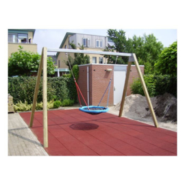 Hardhouten schommelframe met vogelnestschommel