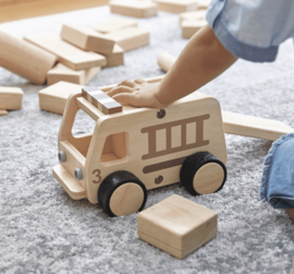 Houten brandweerauto