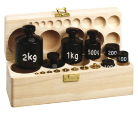 Gewichtenset XL in houten kist met deksel