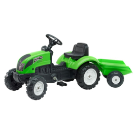 Trap tractor groen