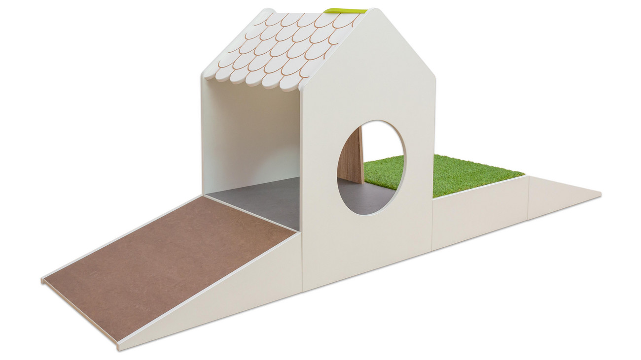 Educasa Speelhuis Bruno met podiumdelen SHOWROOM MODEL