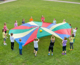 Parachute 730 cm doorsnee, met 20 handvatten