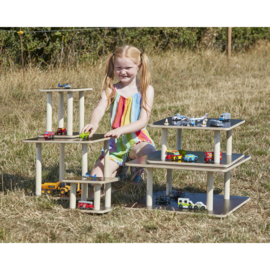 # Open einde trapsgewijze speeltafels vierkant 5 stuks