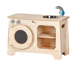 Keuken met gootsteen en wasmachine