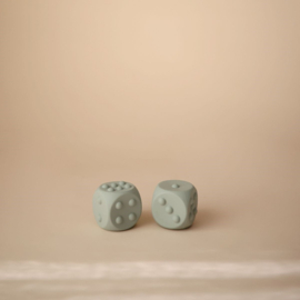 Mushie siliconen dobbelstenen lichtgroen/beige