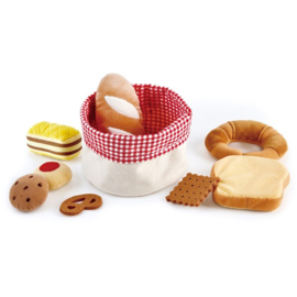 Toddler bread basket