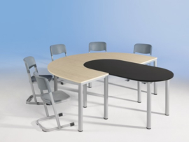 Ovale tafel, in hoogte verstelbaar van 58-72 cm, verrijdbaar