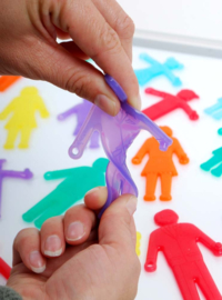 Tickit siliShapes Linking People