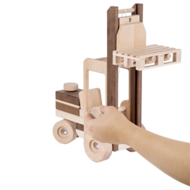 Heftruck met pallet nature