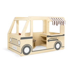 Houten camper met luifel