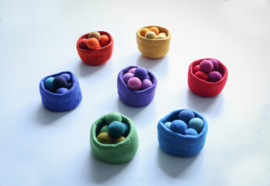 Vilten bakjes en ballen