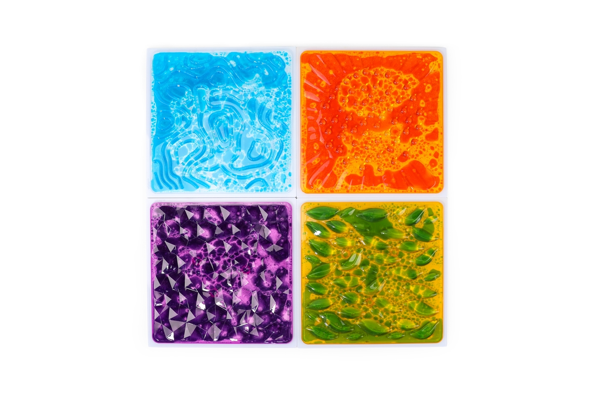 Set van 4 getextureerde vloertegels