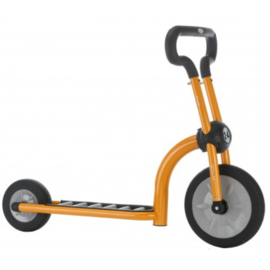 Step orange scooter