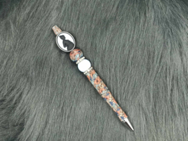 pen zwangere achtergrond blauw